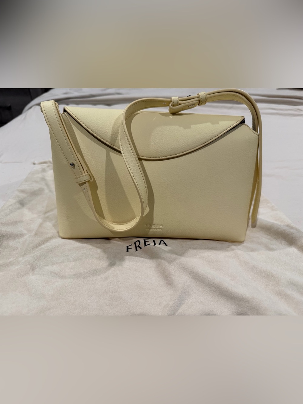 Freja New York Hudson bag in Butter